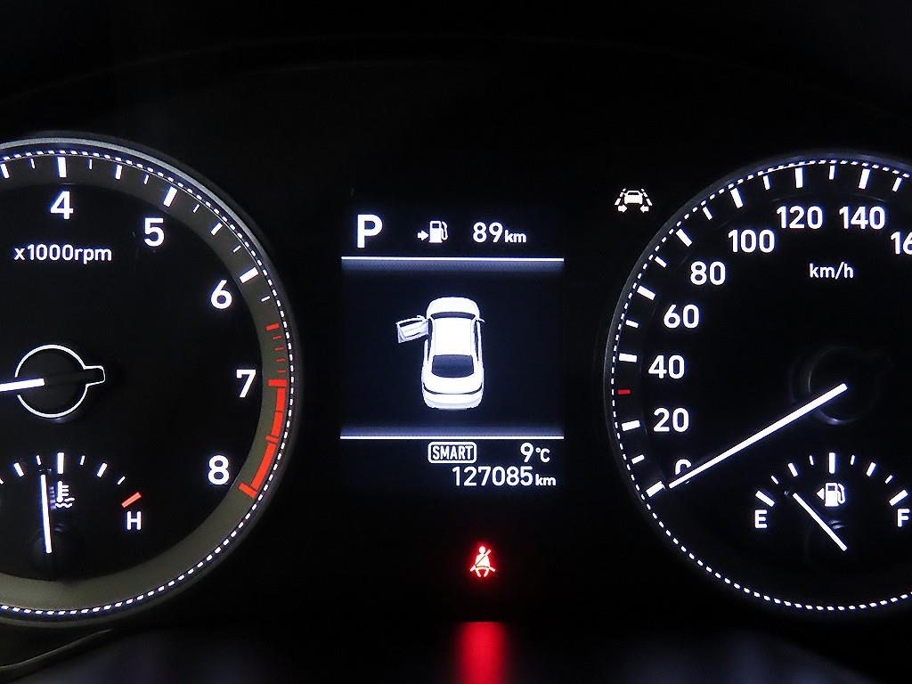 HYUNDAI Grandeur - Vista 9