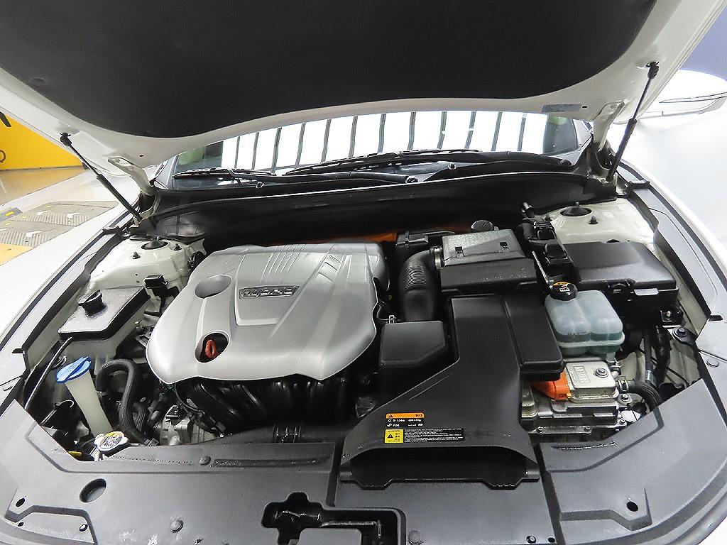 HYUNDAI Grandeur 2019 Blanco - Importación desde Corea - HF Imports Iquique - Foto 8