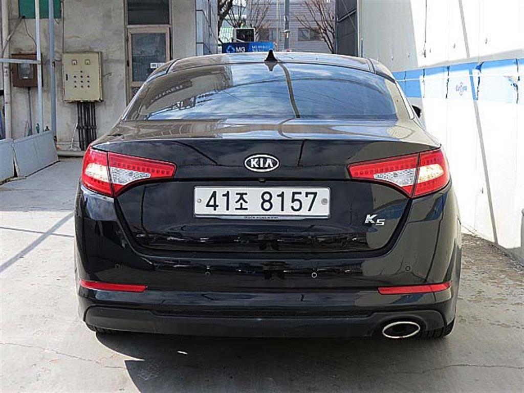 KIA K5 - Vista 5