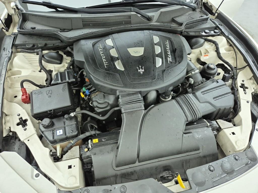 Maserati Ghibli - Vista 6