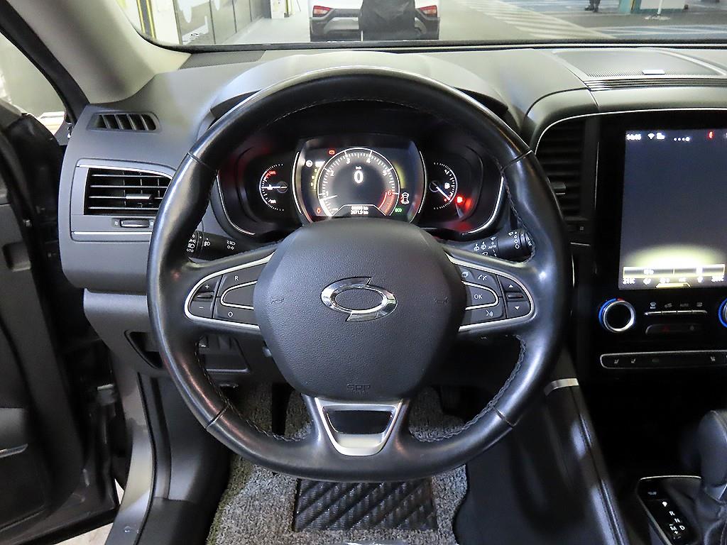 SAMSUNG QM6 - Vista 8