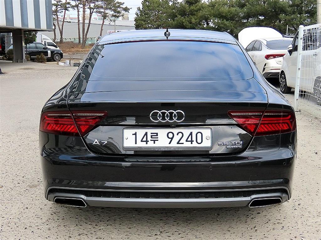 Audi A7 - Vista 4