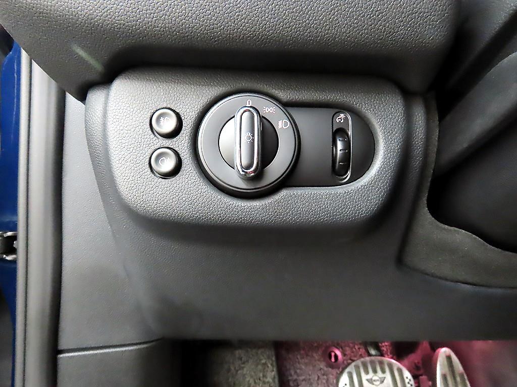 Mini Clubman - Vista 12