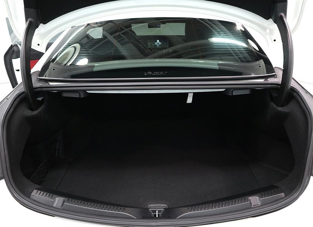 Mercedes Benz E class 2018 Blanco - Importación desde Corea - HF Imports Iquique - Foto 18