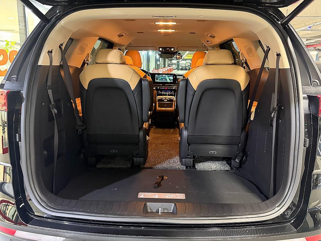 KIA Carnival 2023 Negro - Importación desde Corea - HF Imports Iquique - Foto 18