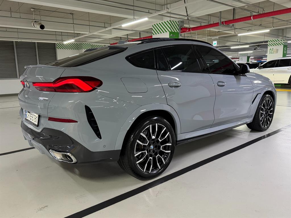 BMW X6 - Vista 4
