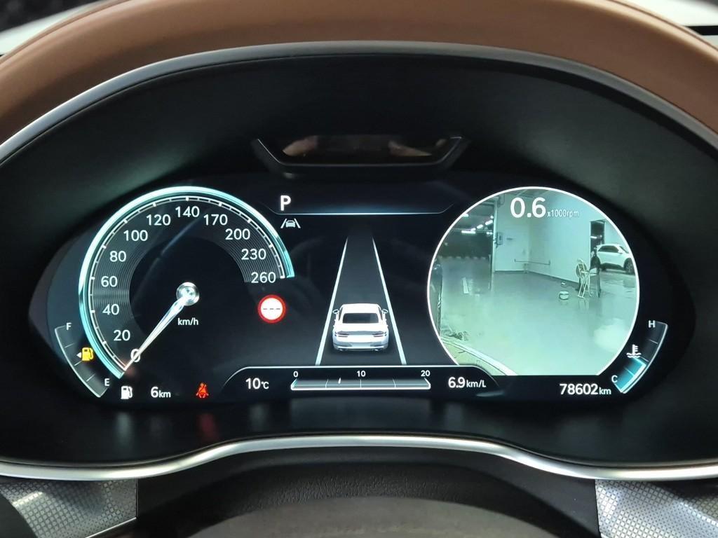 Genesis G80 - Vista 6