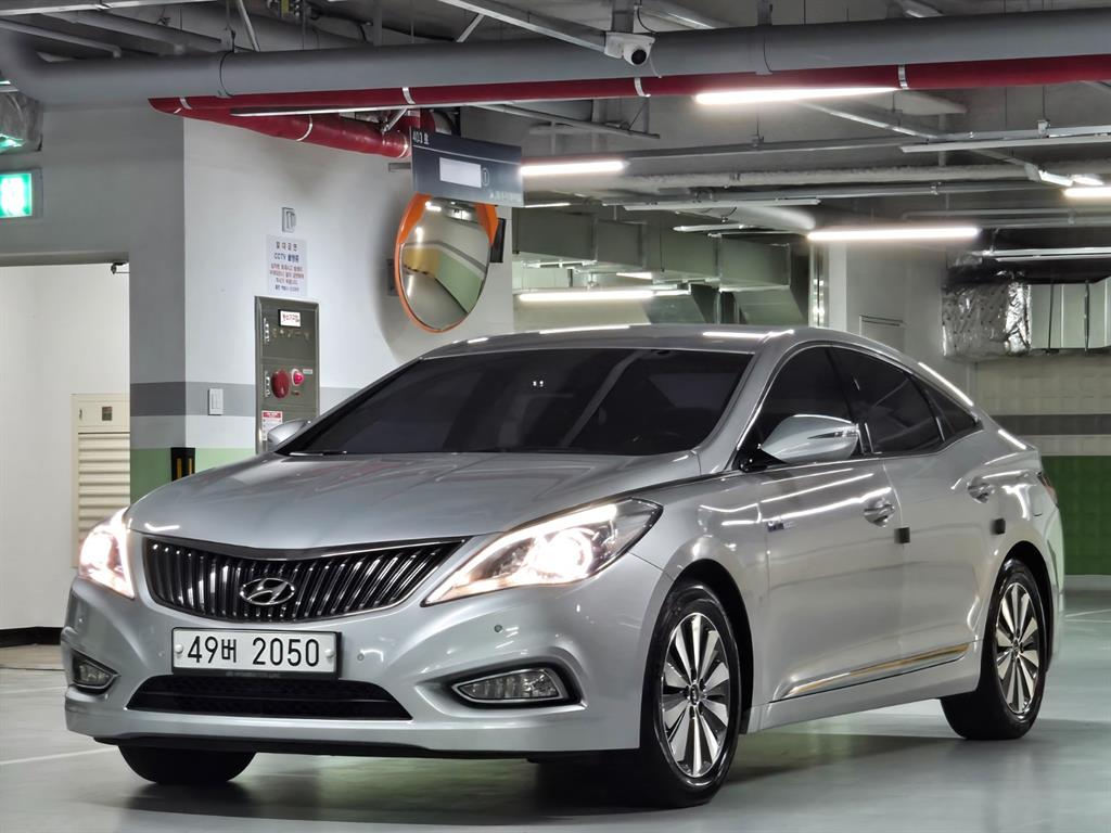 HYUNDAI Grandeur - Vista 3