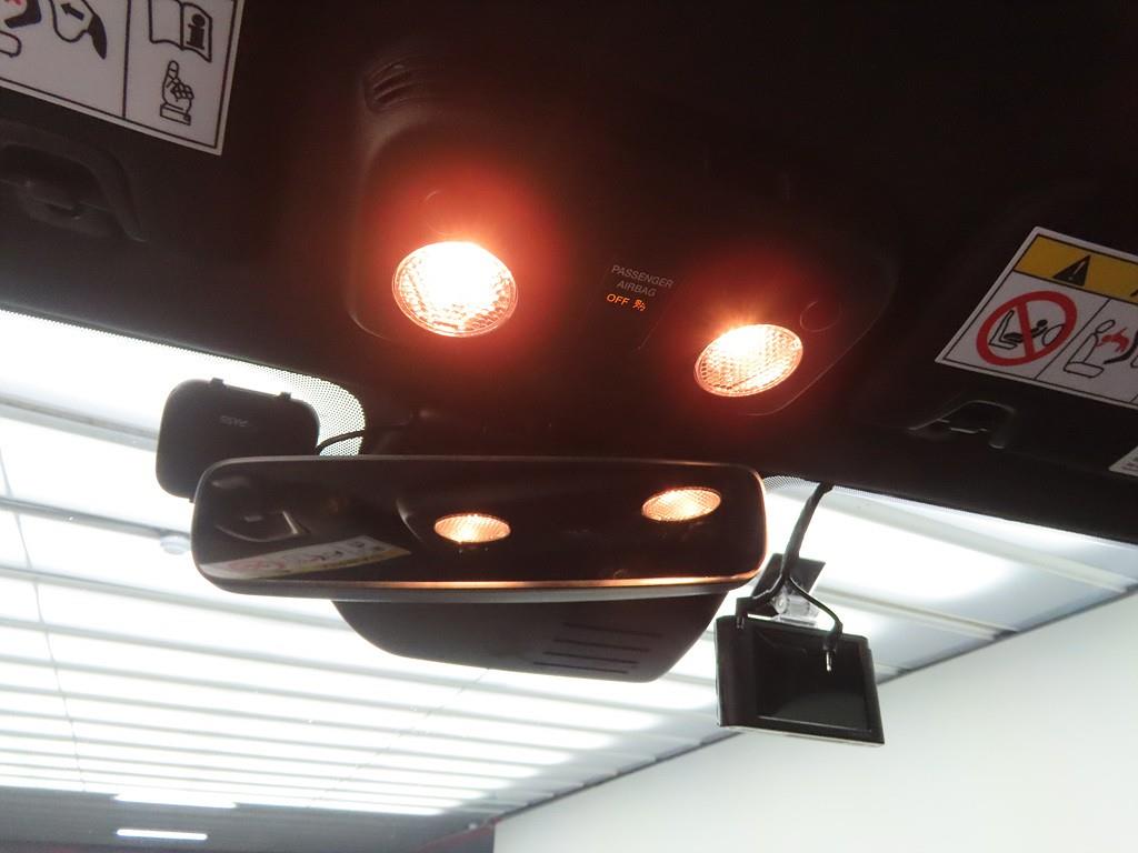 Ford Mustang - Vista 12