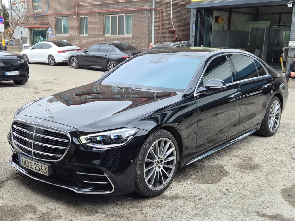 Mercedes Benz S Class 2022 Negro - Importación desde Corea - HF Imports Iquique - Foto 1
