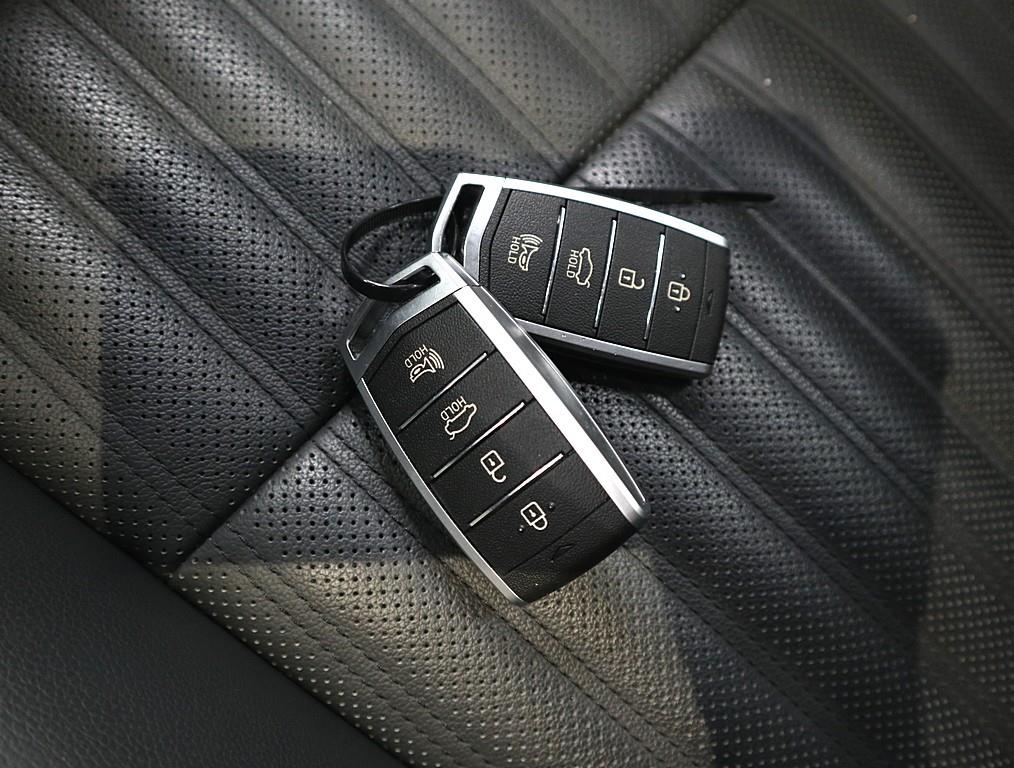 Genesis G70 2018 Negro - Importación desde Corea - HF Imports Iquique - Foto 16