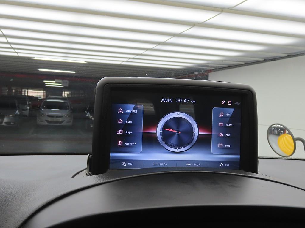 HYUNDAI Starex 2019 Amarillo - Importación desde Corea - HF Imports Iquique - Foto 13