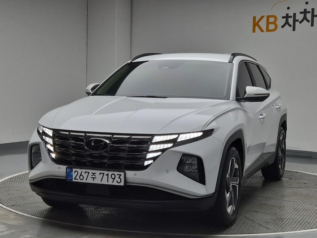 HYUNDAI Tucson 2021 Blanco - Importación desde Corea - HF Imports Iquique - Foto 1