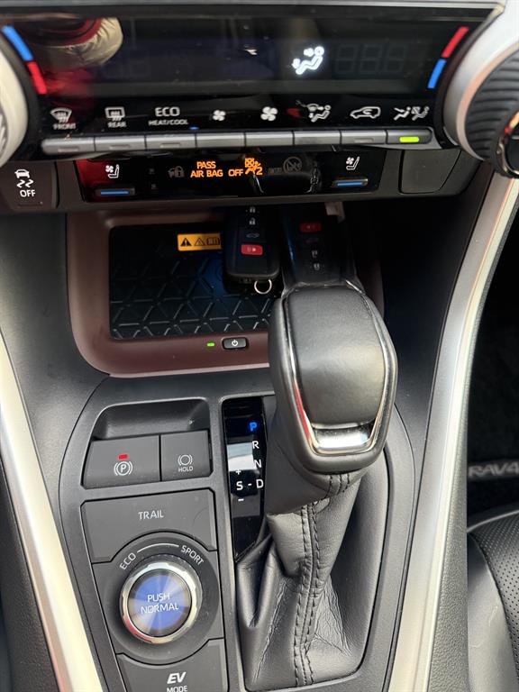 Toyota RAV4 2023 Gris - Importación desde Corea - HF Imports Iquique - Foto 16