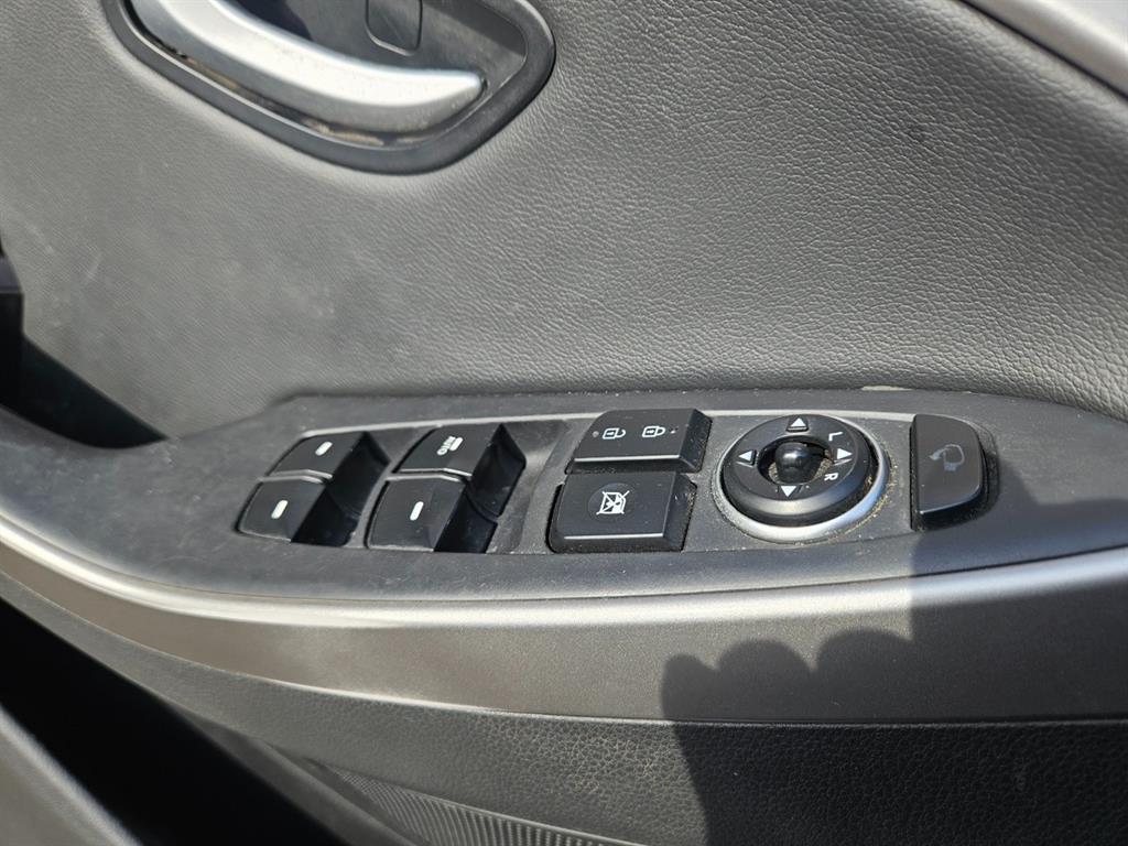 HYUNDAI i30 2013 Blanco - Importación desde Corea - HF Imports Iquique - Foto 13