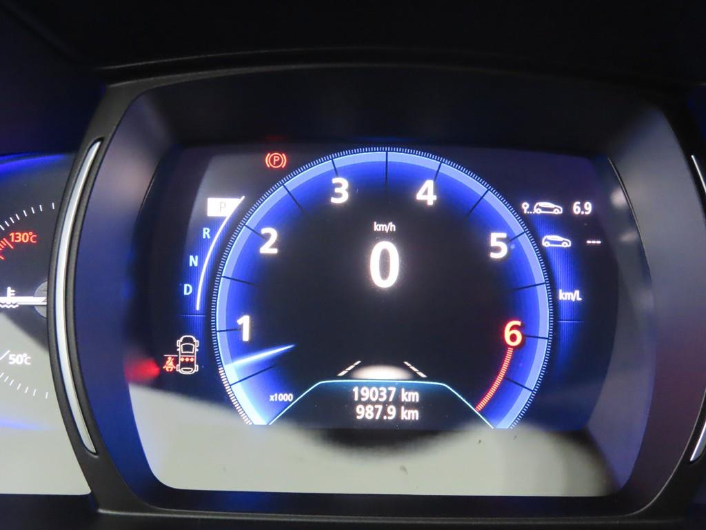 SAMSUNG QM6 - Vista 8