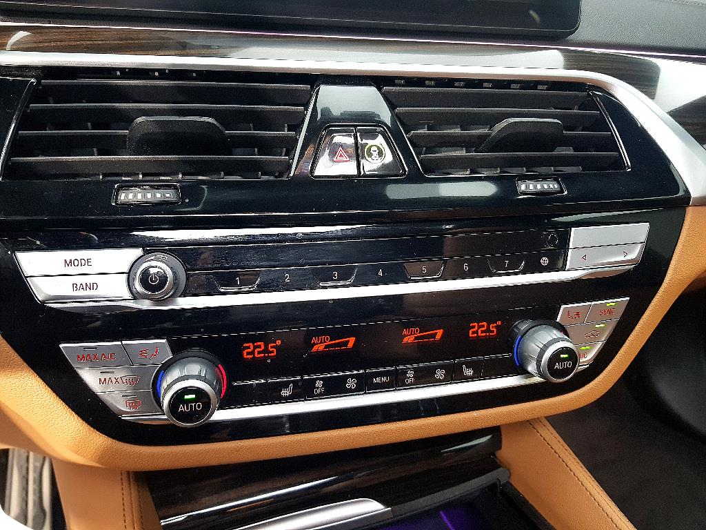 BMW 5 Series - Vista 11