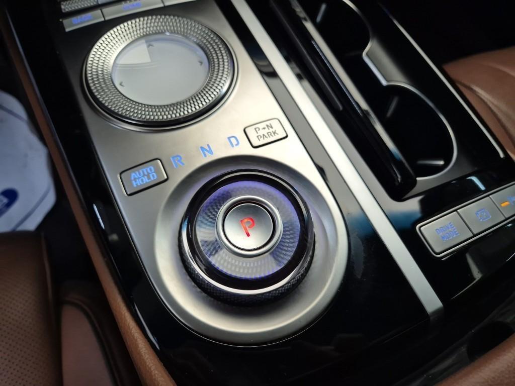 Genesis G80 - Vista 8