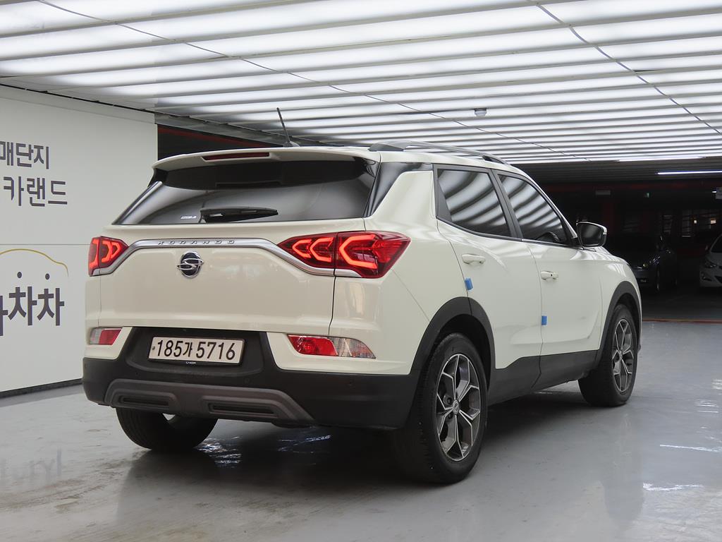 Ssangyong Korando - Vista 4