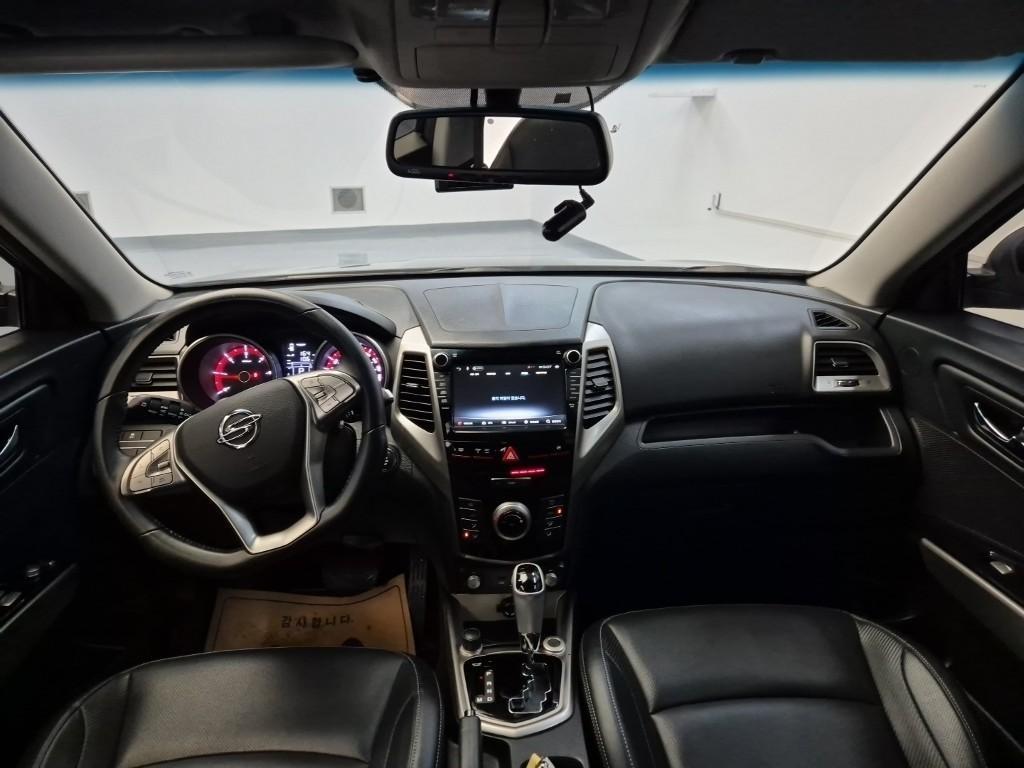 Ssangyong Tivoli - Vista 7