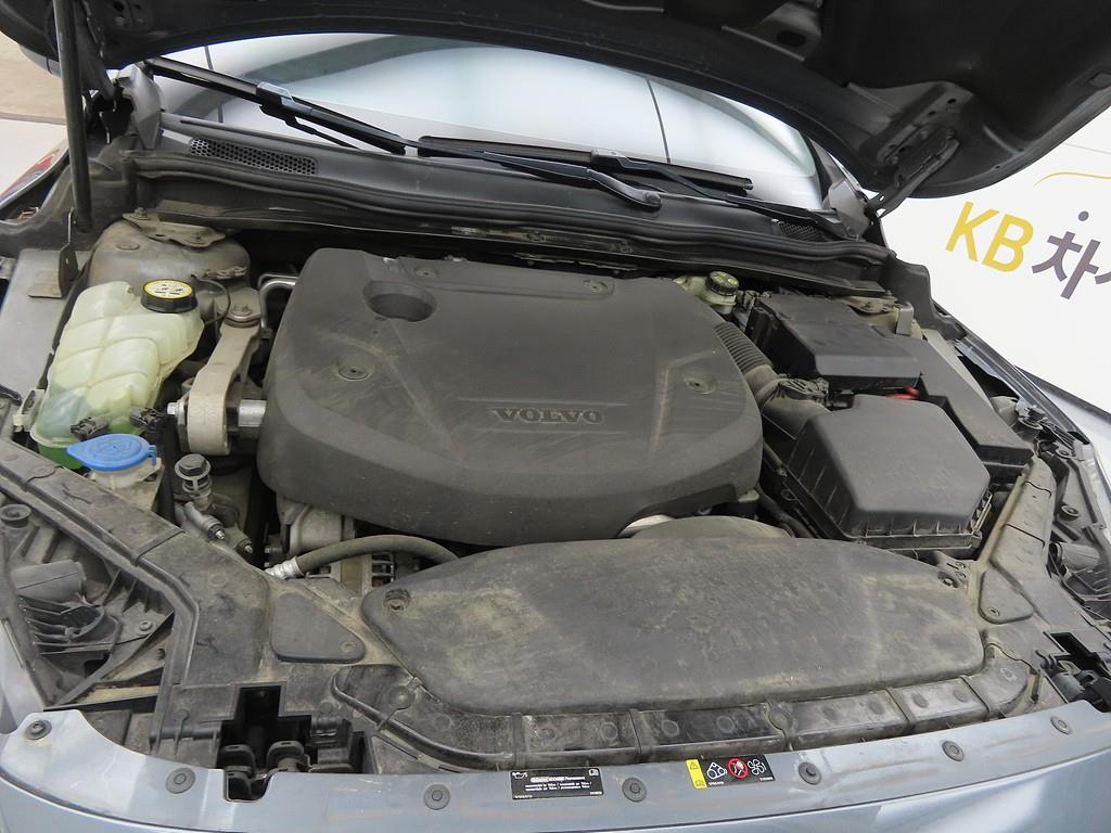 Volvo V40 2016 Azul - Importación desde Corea - HF Imports Iquique - Foto 19