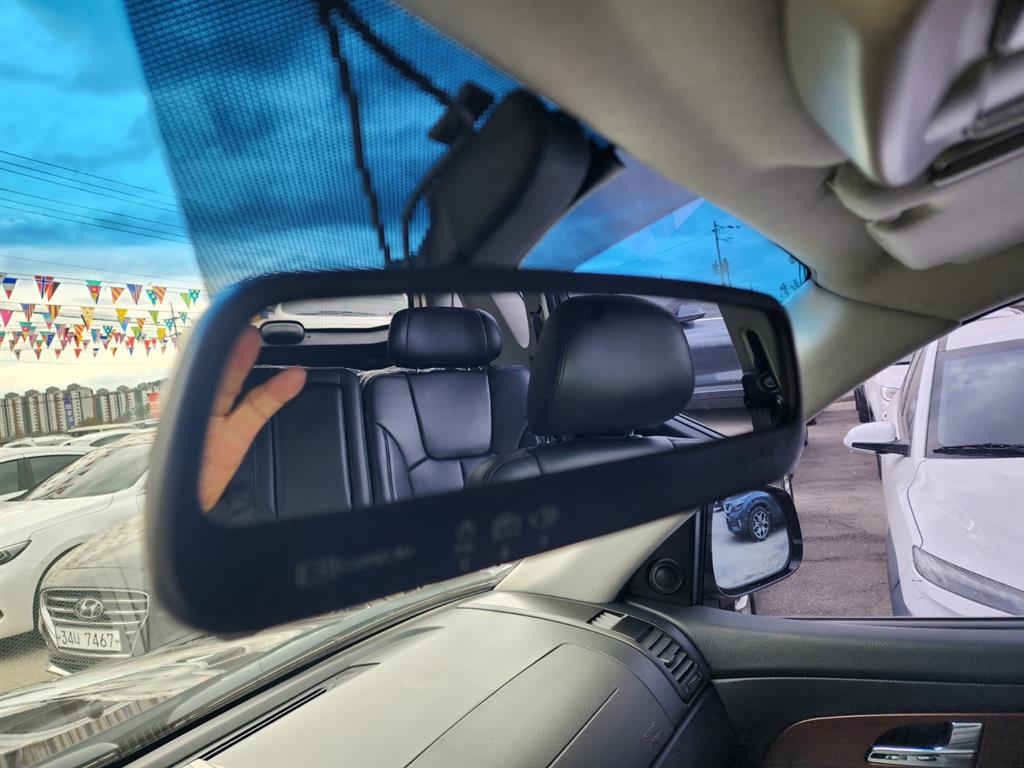 Ssangyong Rexton - Vista 10