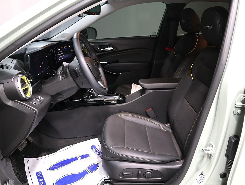 Chevrolet Trax - Vista 9