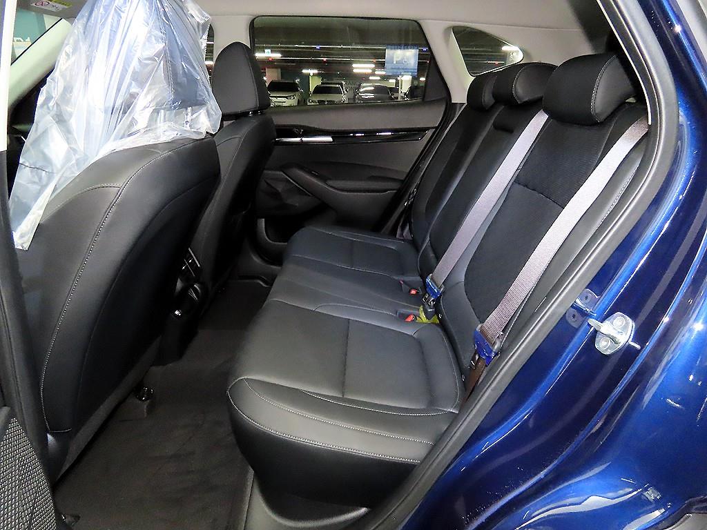 KIA Seltos - Vista 7