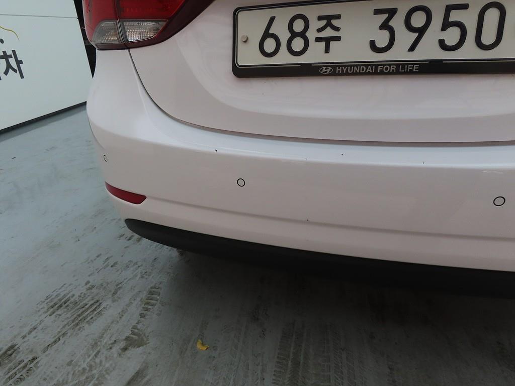 HYUNDAI Avante 2014 Blanco - Importación desde Corea - HF Imports Iquique - Foto 18