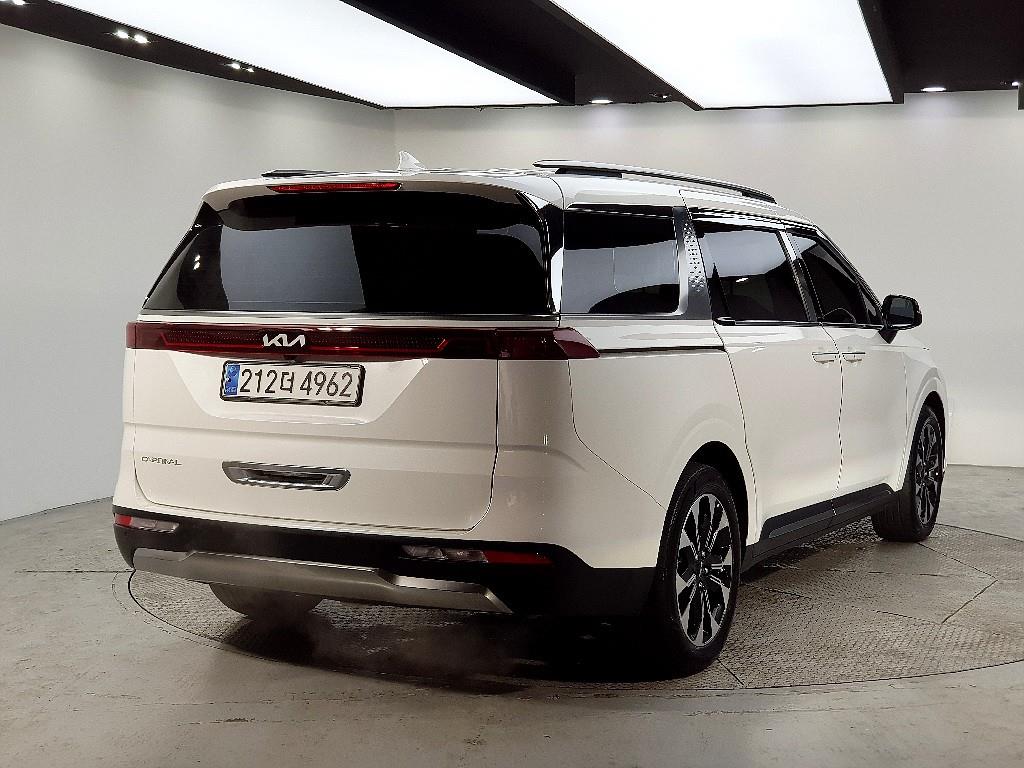 KIA Carnival - Vista 4