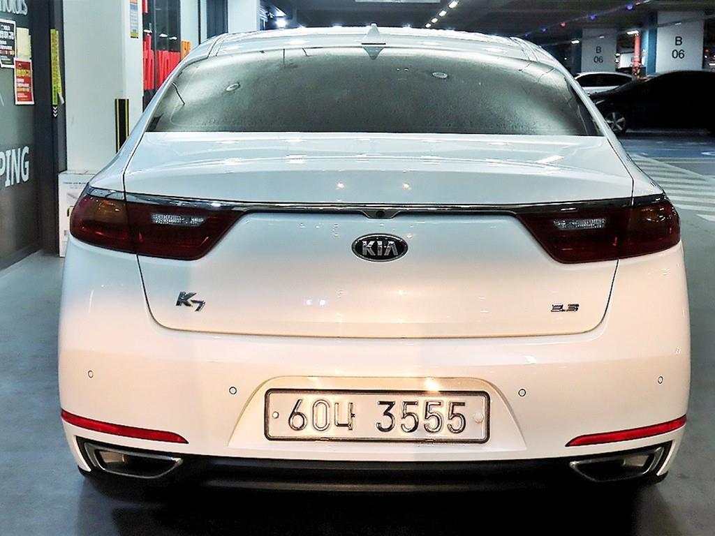 KIA K7 - Vista 5