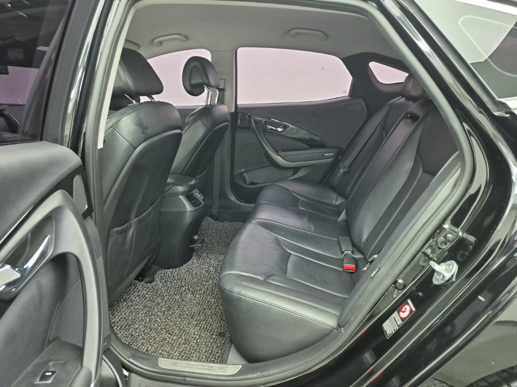 HYUNDAI Grandeur - Vista 12