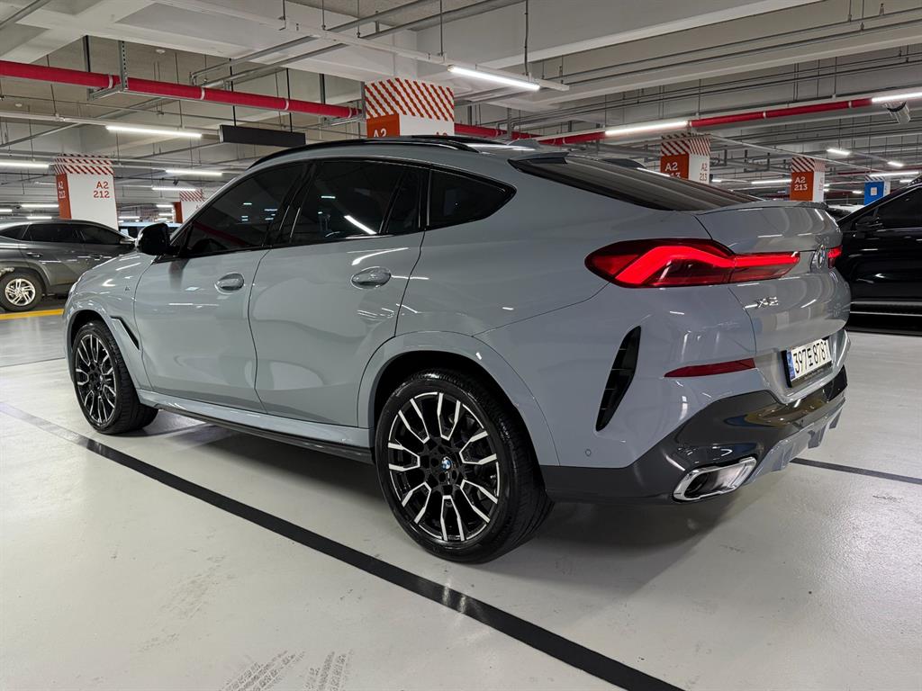 BMW X6 - Vista 5