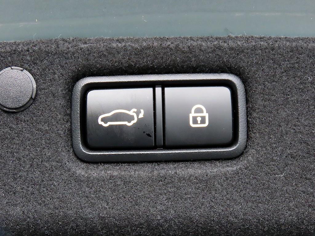 HYUNDAI Grandeur 2018 Plateado - Importación desde Corea - HF Imports Iquique - Foto 16