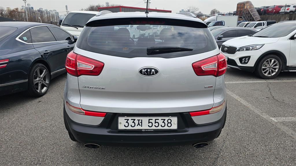 KIA Sportage - Vista 4