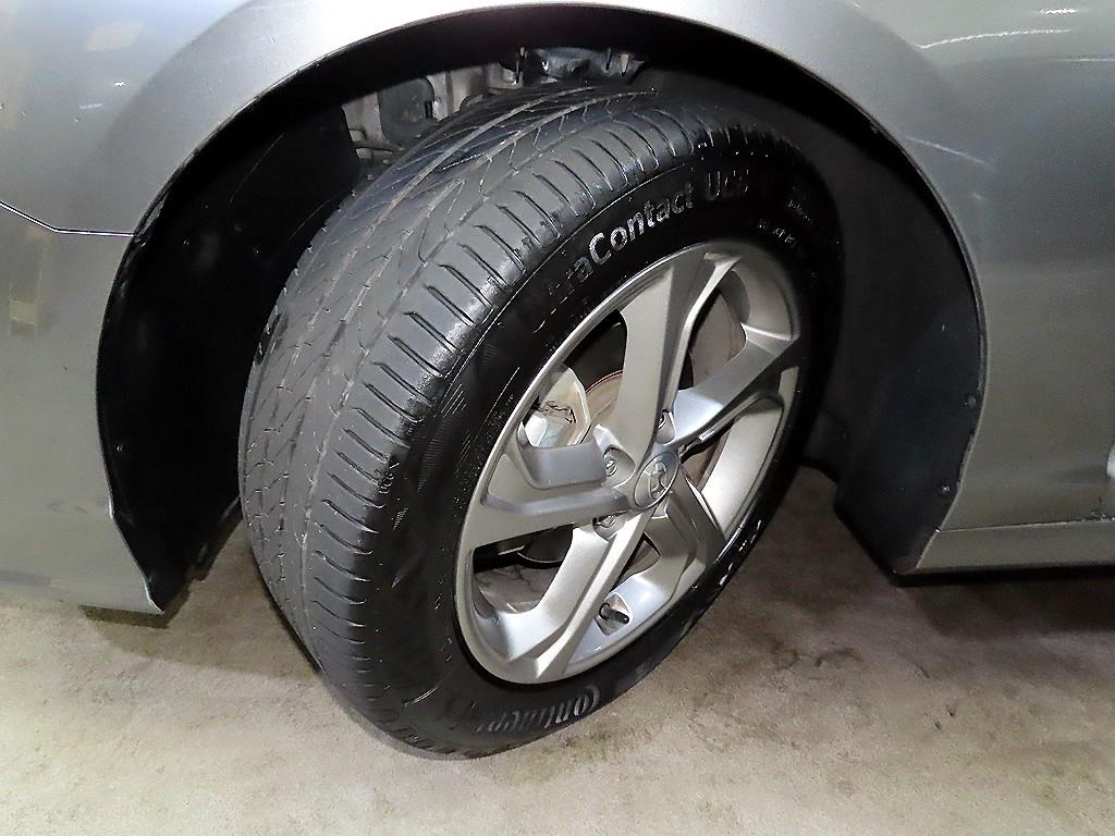 HYUNDAI Sonata 2018 Gris - Importación desde Corea - HF Imports Iquique - Foto 18