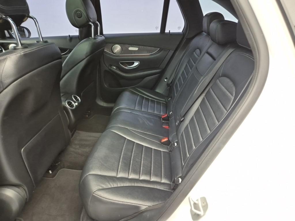 Mercedes Benz GLC Class - Vista 9