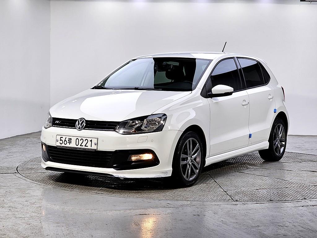 Volkswagen polo 2015 Blanco - Importación desde Corea - HF Imports Iquique - Foto 1