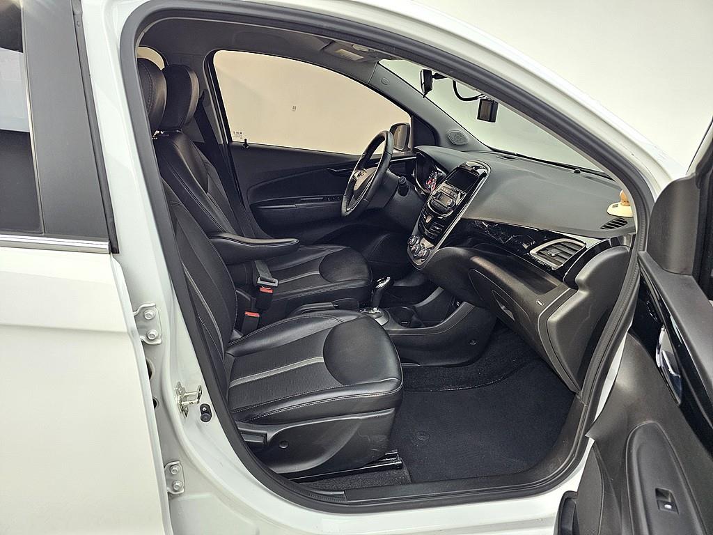 Chevrolet Spark - Vista 10