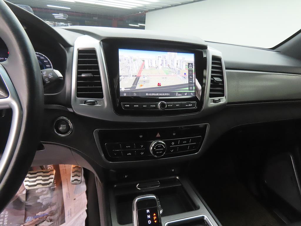 Ssangyong Rexton - Vista 10
