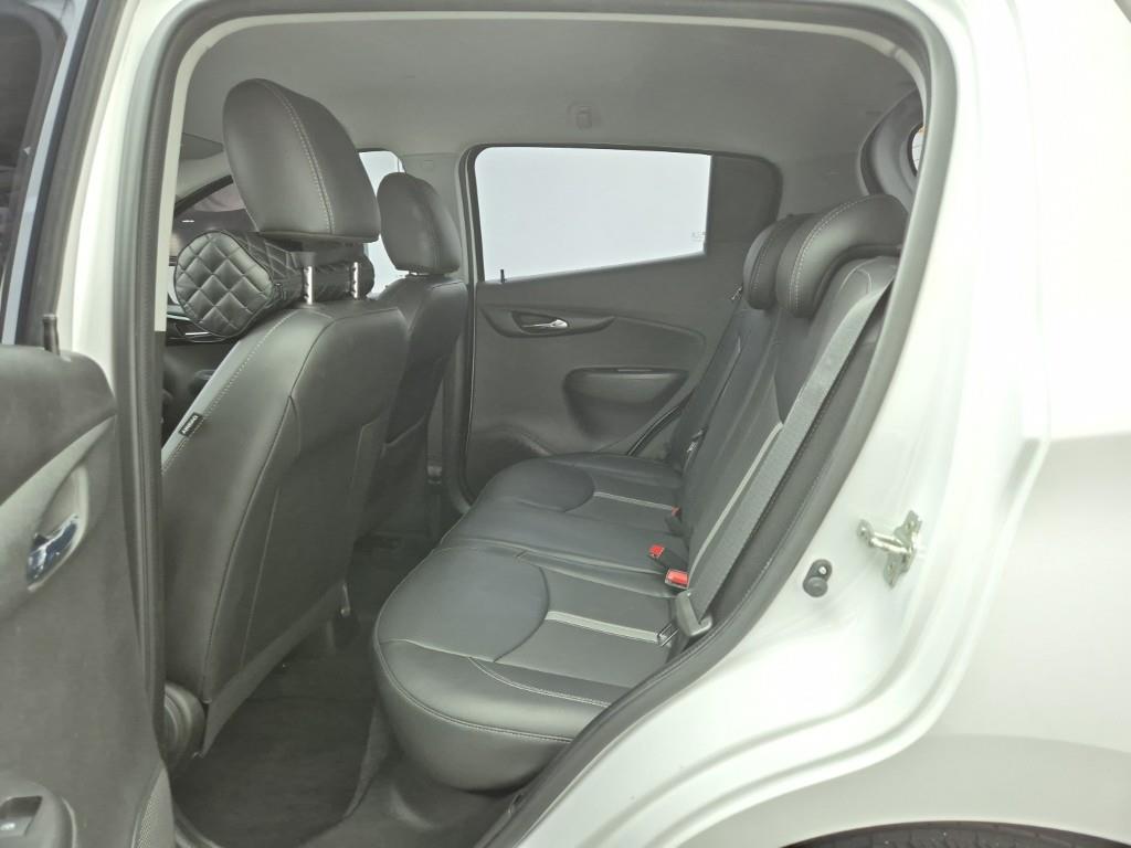 Chevrolet Spark - Vista 12