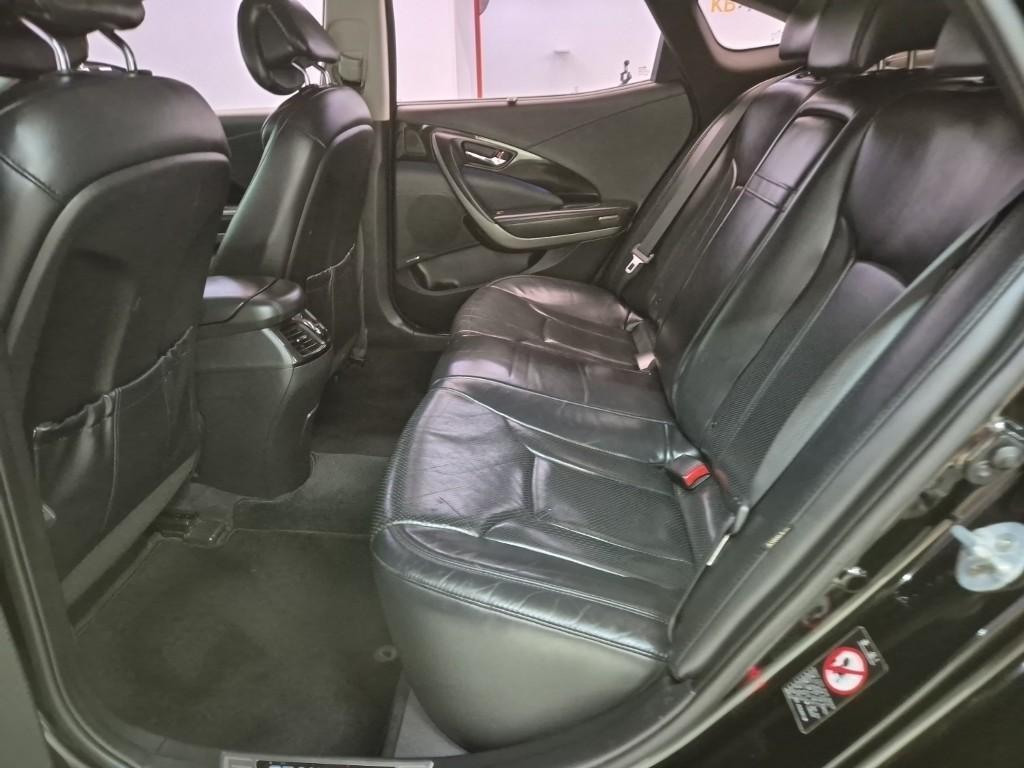 HYUNDAI Grandeur - Vista 12