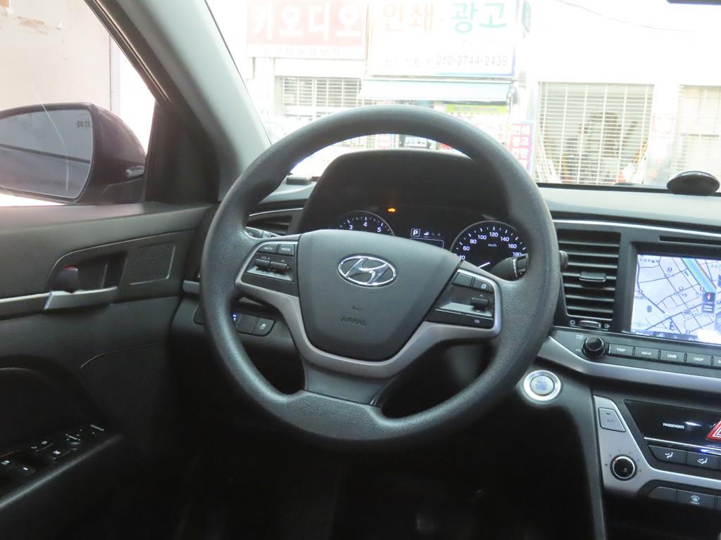 HYUNDAI Avante 2017 Gris - Importación desde Corea - HF Imports Iquique - Foto 18