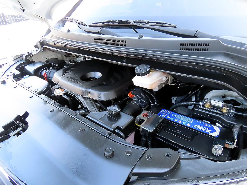 HYUNDAI Starex 2021 Blanco - Importación desde Corea - HF Imports Iquique - Foto 19