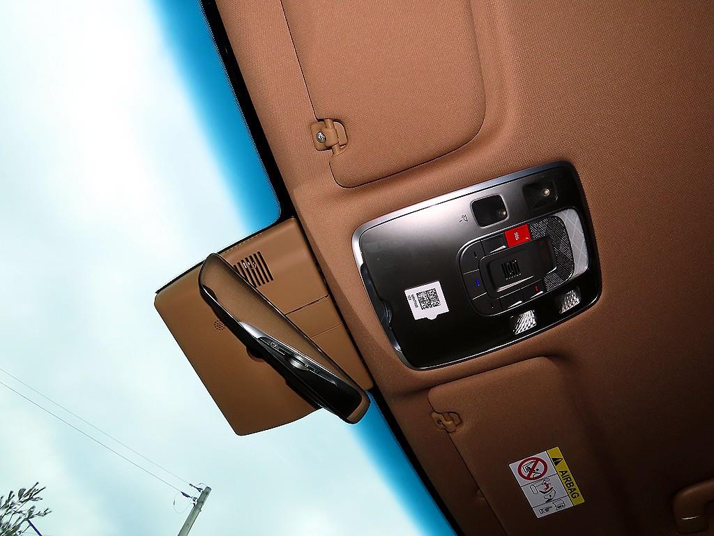 Genesis G80 2025 Blanco - Importación desde Corea - HF Imports Iquique - Foto 16