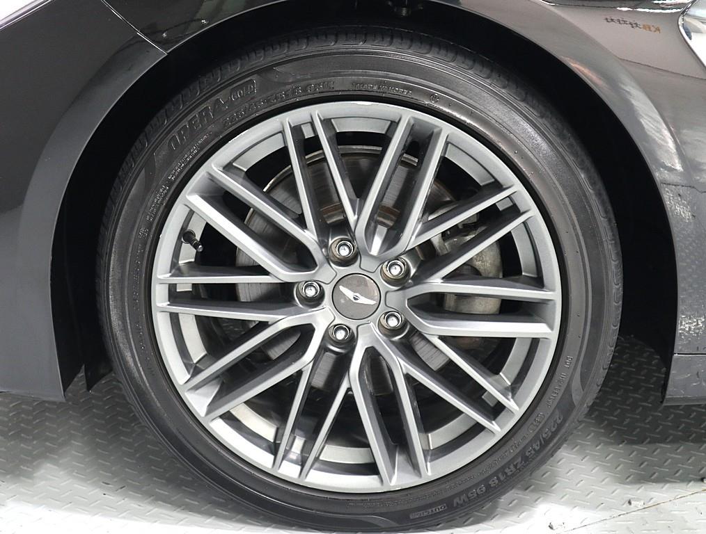 Genesis G70 2018 Negro - Importación desde Corea - HF Imports Iquique - Foto 18