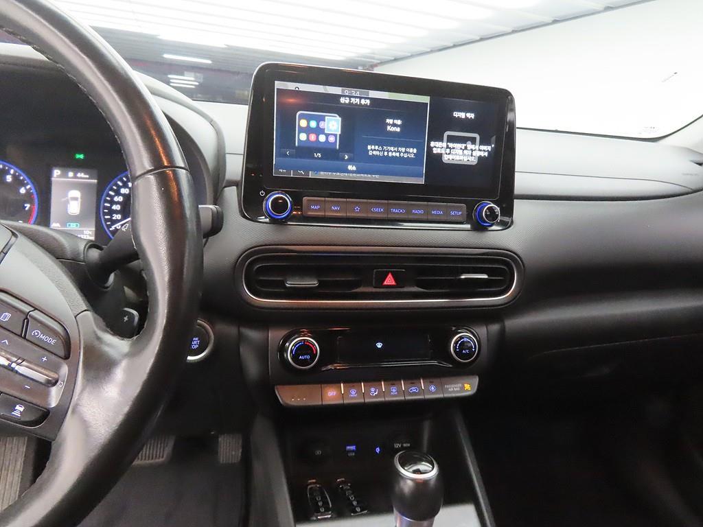 HYUNDAI Kona - Vista 11