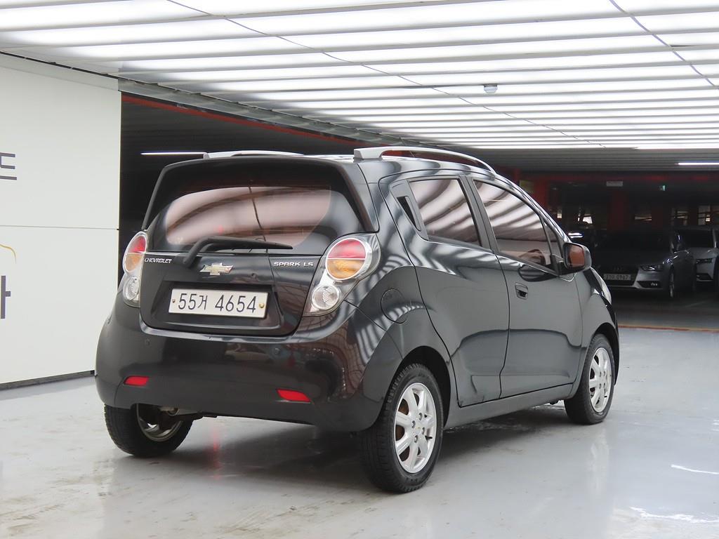 Chevrolet Spark - Vista 4