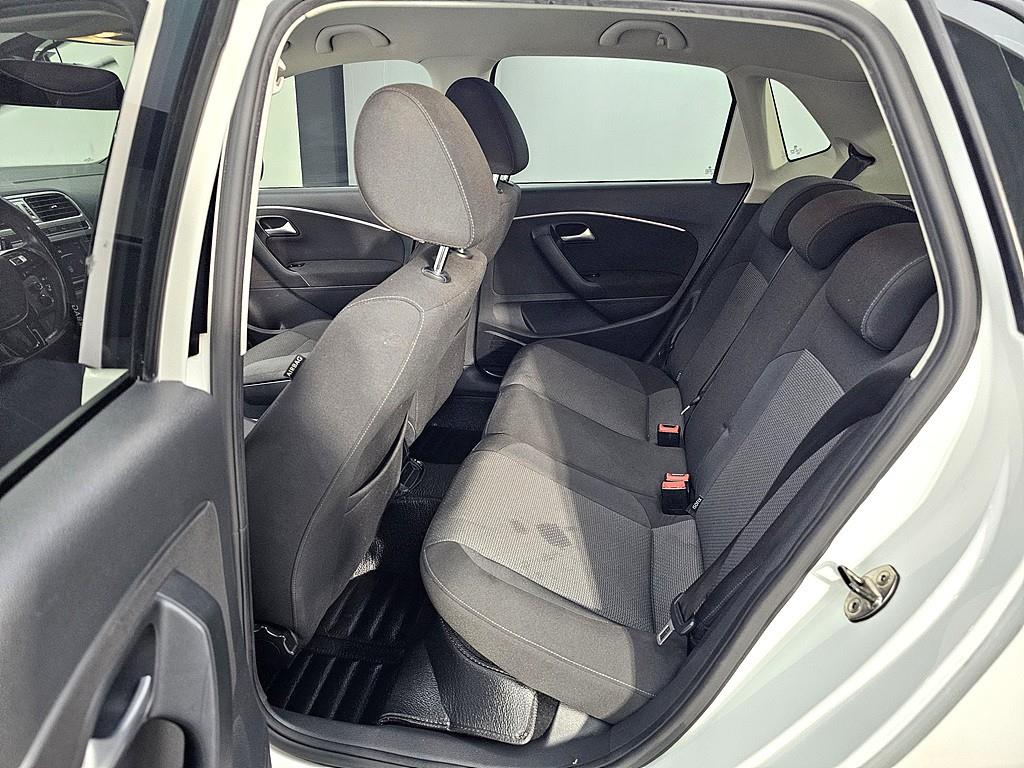 Volkswagen polo - Vista 9