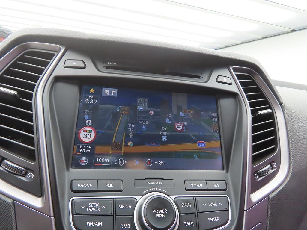 HYUNDAI Santa Fe - Vista 12